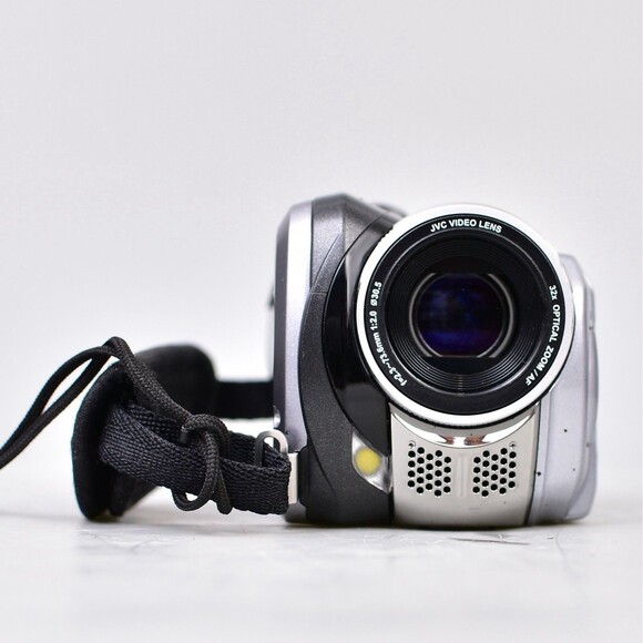 JVC Everio GZ-MG21U Silver 20 GB Hard Disk Drive Digital Video Camera Not Tested - Picture 3 of 7